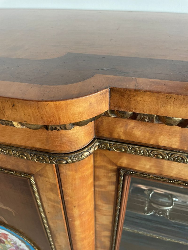 Magnificent Exhibition Quality Antique Extra Large Satinwood Inlaid and Ormolu Mounted Credenza/Sideboard - Image 5